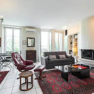  Appartement Large 2 Bdrs Downtown - 6 Pax & Ac
