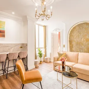 Luxury 2 Bedrooms - Louvre Museum Appartement Paris